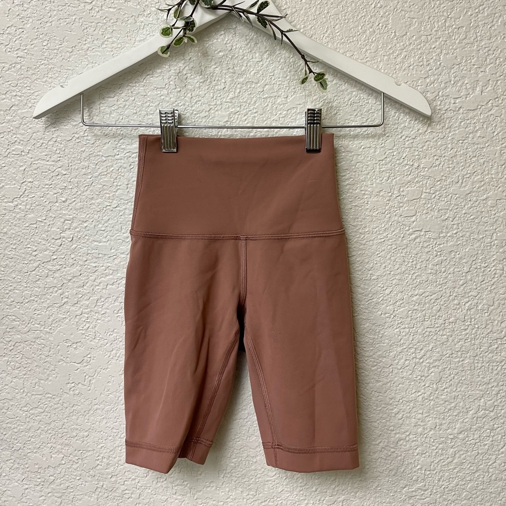 ☁️LULULEMON Biker Shorts☁️